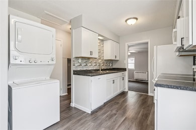 2417 Illinois St SW, Cedar Rapids, IA 52404 - photo 6