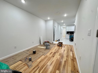 781 S 3rd St unit 1, Philadelphia, PA 19147 - photo 3