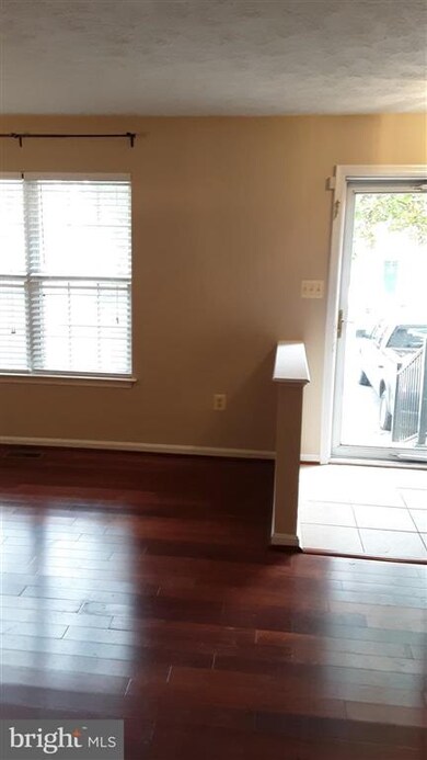 1306 Kings Crest Dr, Stafford, VA 22554 - photo 5