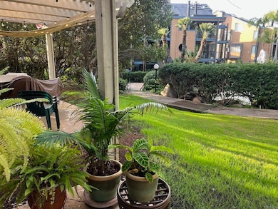 4020 Layang Cir unit C, Carlsbad, CA 92008 - photo 3