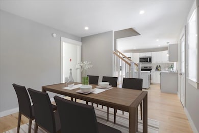 22-3_Cortland_Place_11B