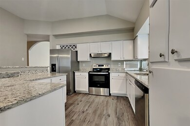 8635 Spring Green Dr, Houston, TX 77095 - photo 6