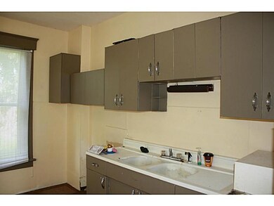 479 S Warren Ave, Columbus, OH 43204 - photo 4