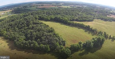 3021 Conococheague Ln, Greencastle, PA 17225 - photo 4