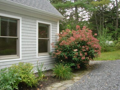 239 Foster Rd, Round Pond, ME 04564 - photo 4