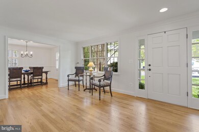 302 Walnut St, Falls Church, VA 22046 - photo 3