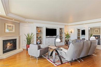 2877 Paradise Rd unit 901, Las Vegas, NV 89109 - photo 2