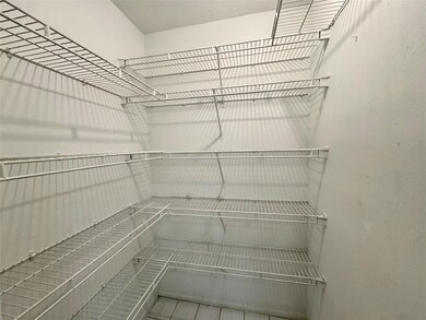 2821 Somerset Dr unit 216, Lauderdale Lakes, FL 33311 - photo 6