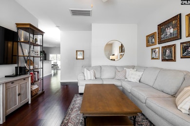 805 Scarlet Leaf Ln, West Columbia, SC 29169 - photo 3