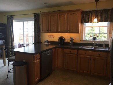 22 Florence St, Milford, MA 01757 - photo 5