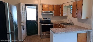 6009 Hughes Rd, Lansing, MI 48911 - photo 2