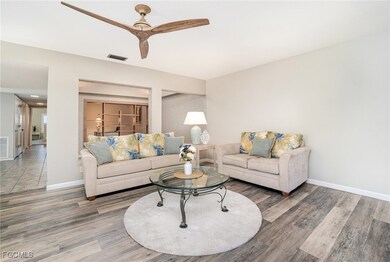 1836 Pine Glade Cir unit 56B, Fort Myers, FL 33907 - photo 3