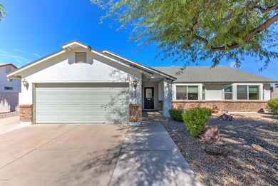 3012 E Lakewood St-2