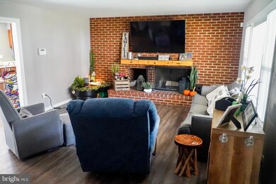 13117 Yorktown Dr, Bowie, MD 20715 - photo 6