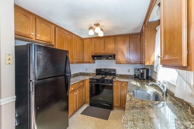 551 Hildreth St unit 18, Dracut, MA 01826 - photo 6