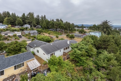2022 NW VIEW RIDGE (EXTERIOR) (4)