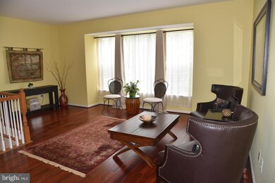 13108 Plotner Farm Rd, Herndon, VA 20171 - photo 5