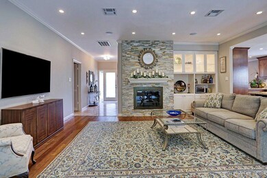 10006 Valley Forge Dr, Houston, TX 77042 - photo 4