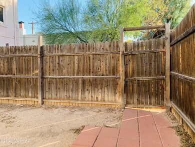 616 E 8th St, Tucson, AZ 85705 - photo 5
