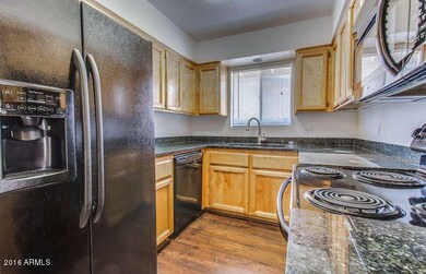 4755 E Belleview St Phoenix AZ-small-014