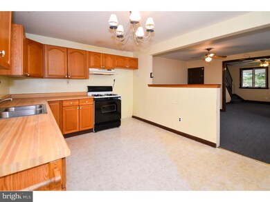 395 Dupont Ave, Paulsboro, NJ 08066 - photo 5