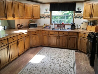 Stunning and spacious kitchen!