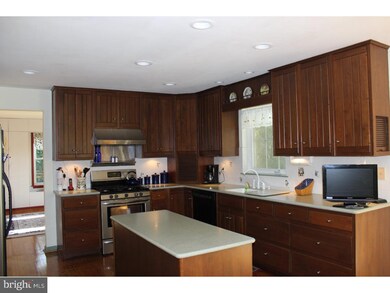 231 Bertha Ave, Woodstown, NJ 08098 - photo 3