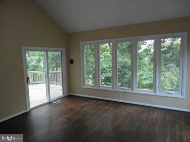 4759 Timber Ridge Dr, Dumfries, VA 22025 - photo 2