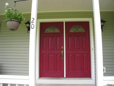 20 Nottingham Dr, Saratoga Springs, NY 12866 - photo 2