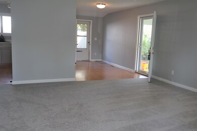 Living / Dining Area