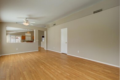003_Living Room
