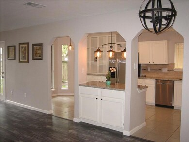 7403 Woodland West Dr, Houston, TX 77040 - photo 3