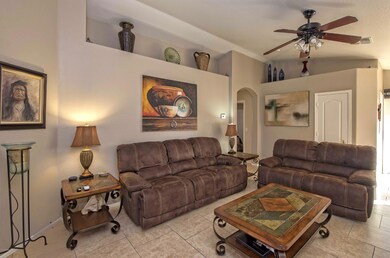 003_Living Room