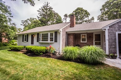 10 Collingwood Dr, Yarmouth Port, MA 02675 - photo 2