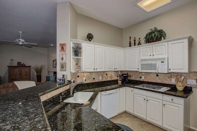 0009-Kitchen