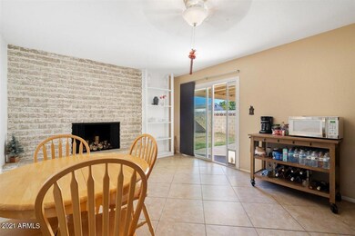 12-Kitchen Dining _ Family Room