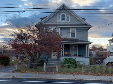 68 Maple Ave, Danbury, CT 06810 - photo 2