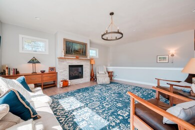 13 Treeline Dr unit 6, Auburn, NH 03032 - photo 4