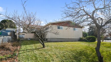 359 E 8400 S, Sandy, UT 84070 - photo 7