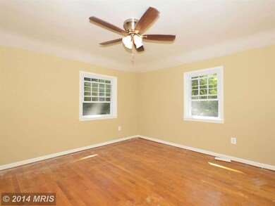 1313 Brixton Rd, Baltimore, MD 21239 - photo 6