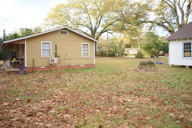 821 Lock St, Nacogdoches, TX 75964 - photo 5