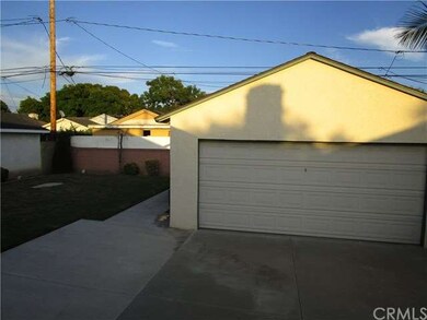 2 Car Garage