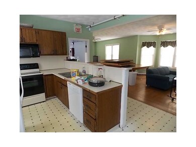 131 Richard St, Cranston, RI 02910 - photo 6