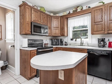 1390 Loras Blvd, Dubuque, IA 52001 - photo 4