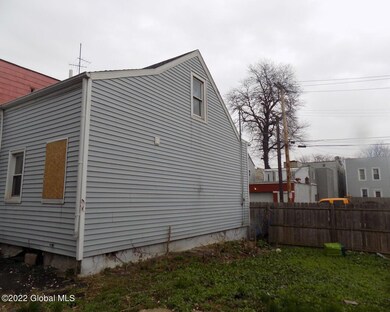 466 Elk St, Albany, NY 12206 - photo 5