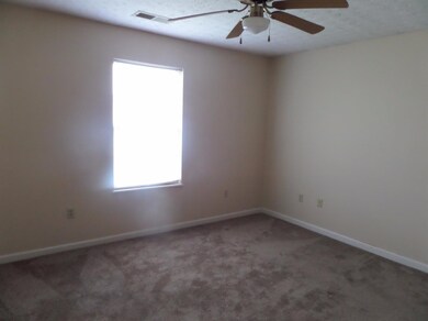 1044 Pinoak Dr unit 1046, Nicholasville, KY 40356 - photo 3