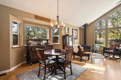 Cozy dining area.