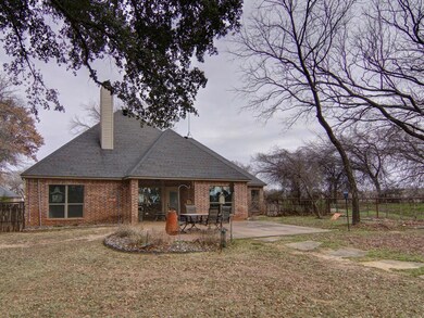 116 Lisa Leigh Ct, Weatherford, TX 76087 - photo 4