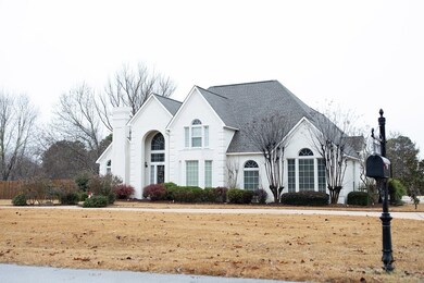 110 Downing St, Oxford, MS 38655 - photo 6