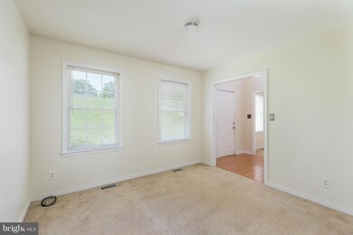 3713 W Glen Dower Dr, Fredericksburg, VA 22408 - photo 4